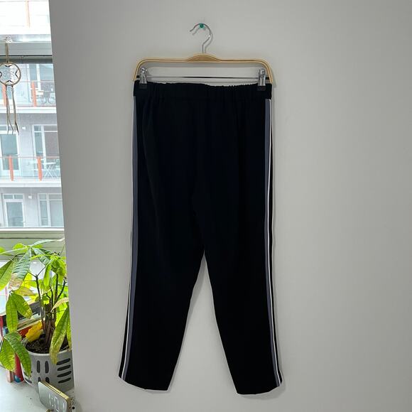 Aritzia Babaton Black & Blue Stripe Pants Size 6 - Picture 7 of 7